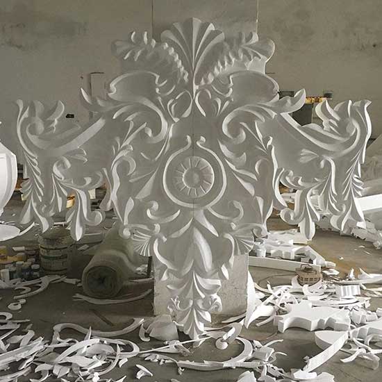 湖南聚脲噴涂機(jī) H系列5600 影視泡沫雕塑表面硬化 輸出量3~12kg/分鐘(圖2) 舞臺(tái)泡沫表面硬化聚脲噴涂案例